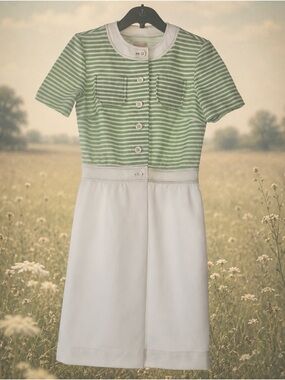 Vintage 1970s Dawnleigh Mod GoGo Green Stripe Shirtwaist Dress Size S